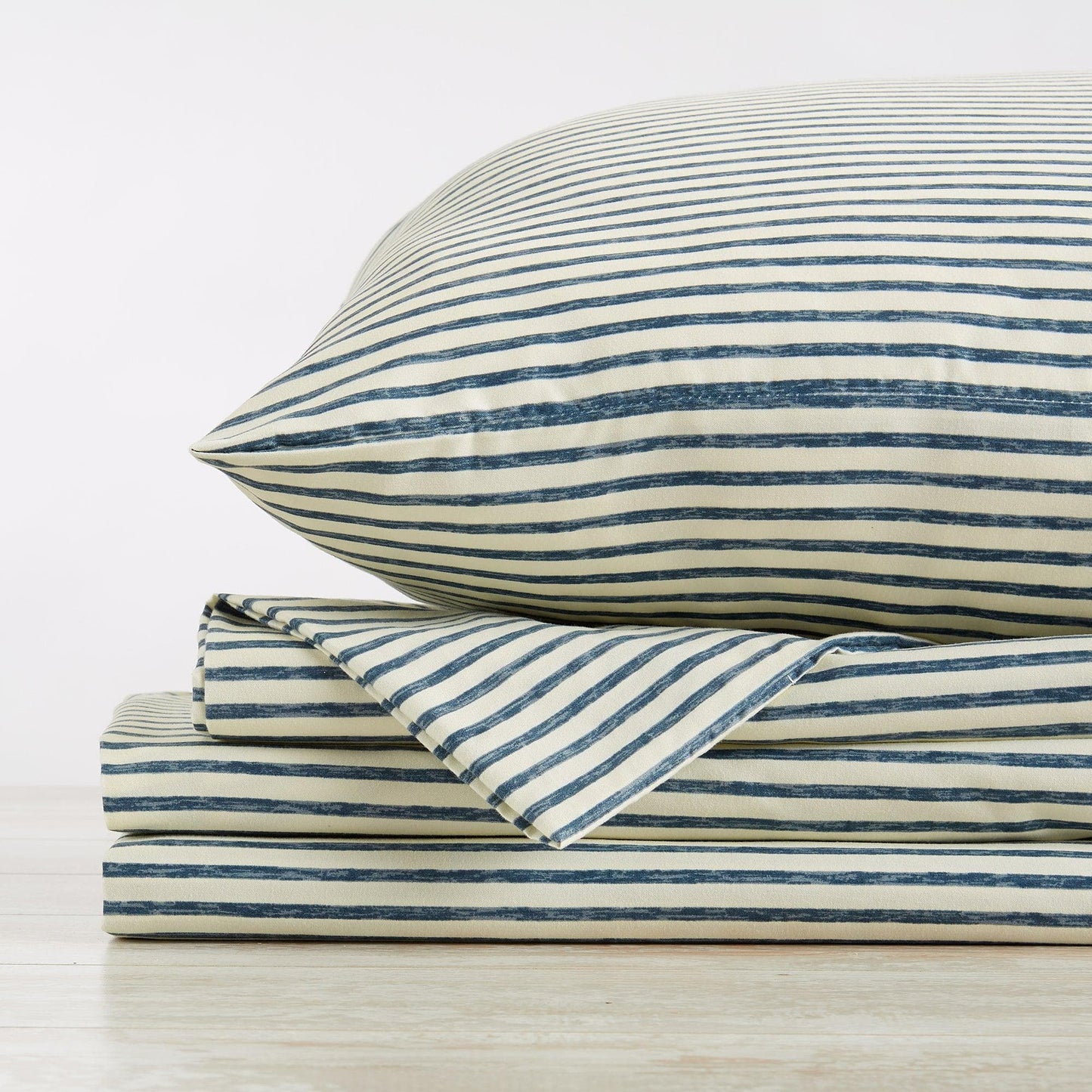 Sleep City Twin / Blue Bed Sheets Striped Microfiber Sheet Set - Evette Collection Great Bay Home