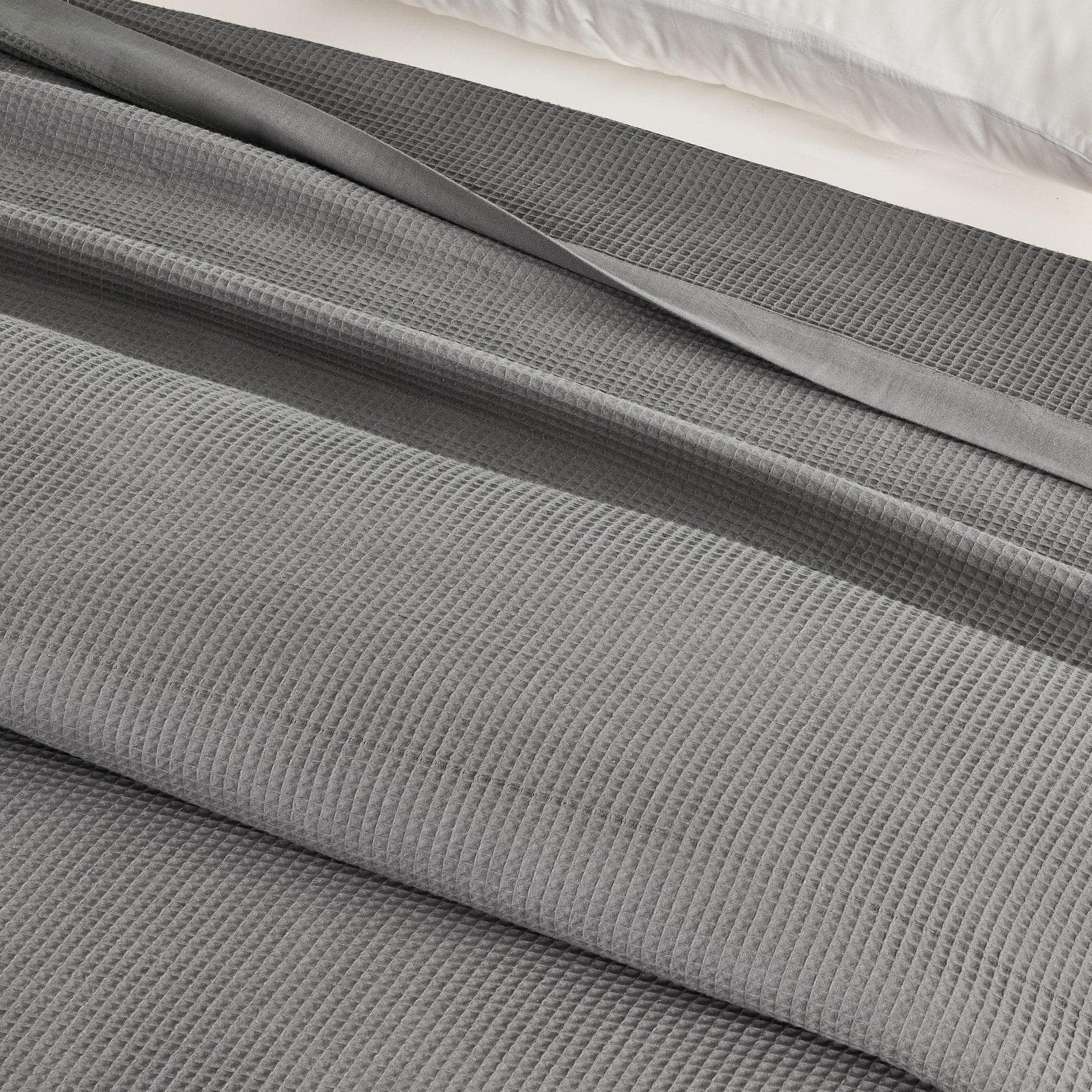 Sleep City Twin / Olive Green Blankets 100% Cotton Small Waffle Weave Blanket - Hazel Collection Great Bay Home