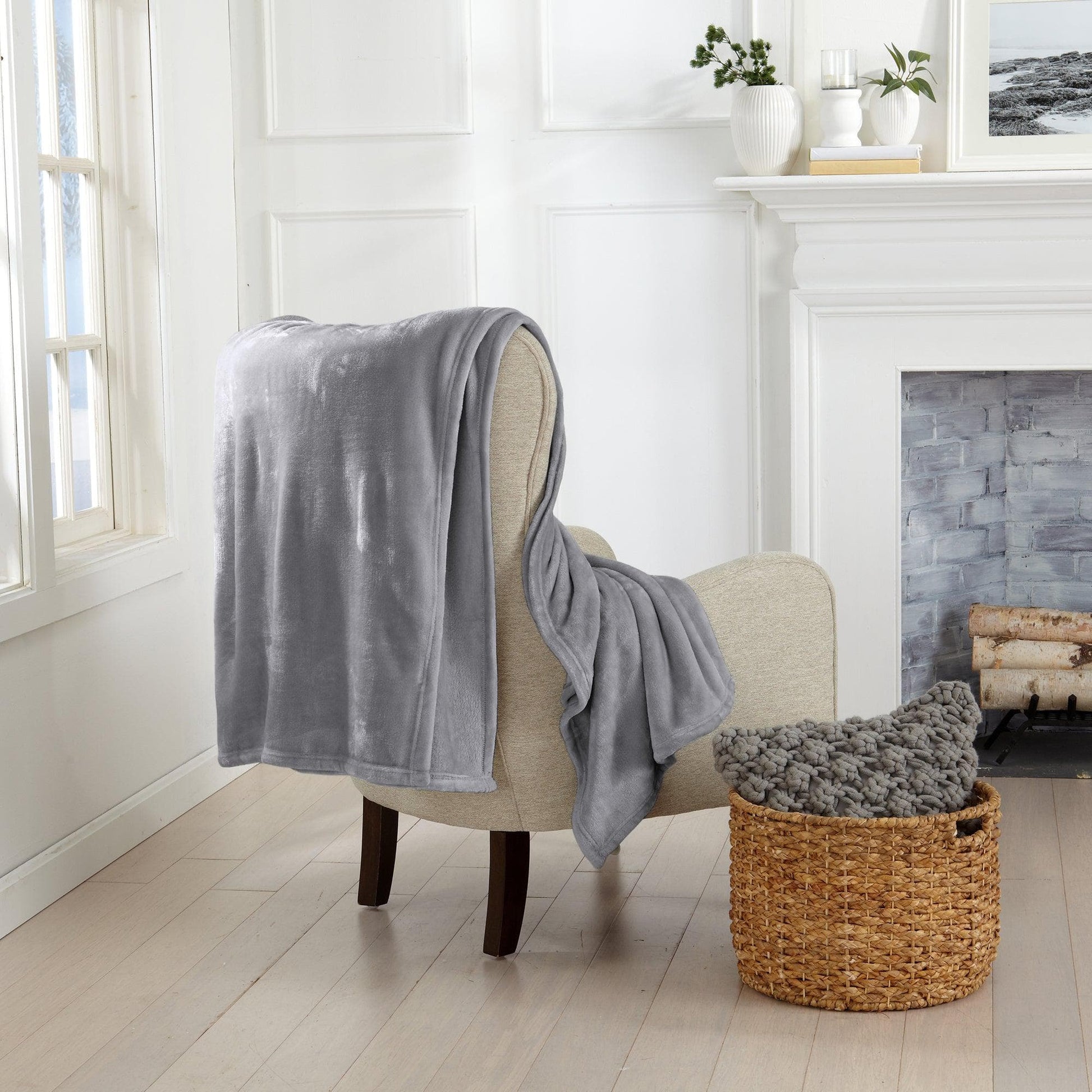 Sleep City Twin / Taupe Blankets Velvet Plush Blanket - Avianna Collection Great Bay Home