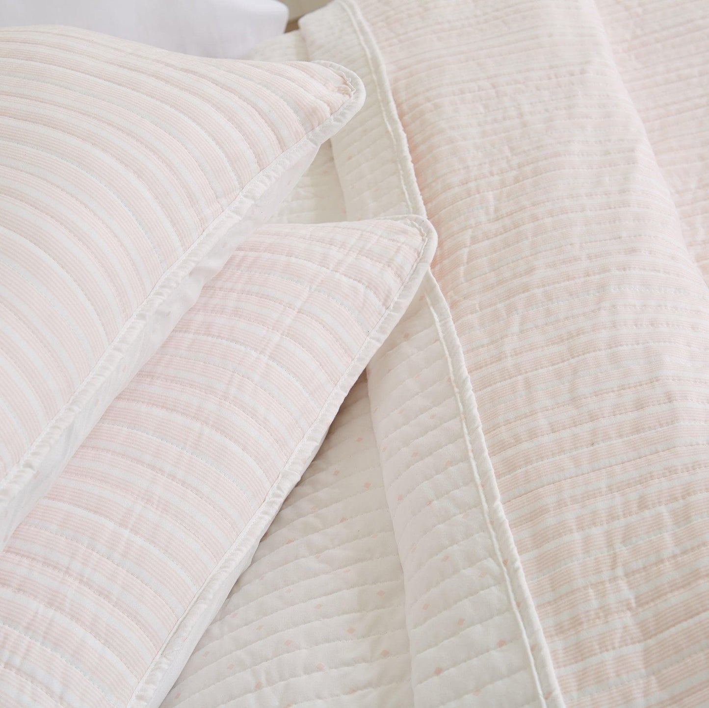 Sleep City Twin / Blue Quilts 3-Piece Stripe Quilt - Marcie Collection Great Bay Home