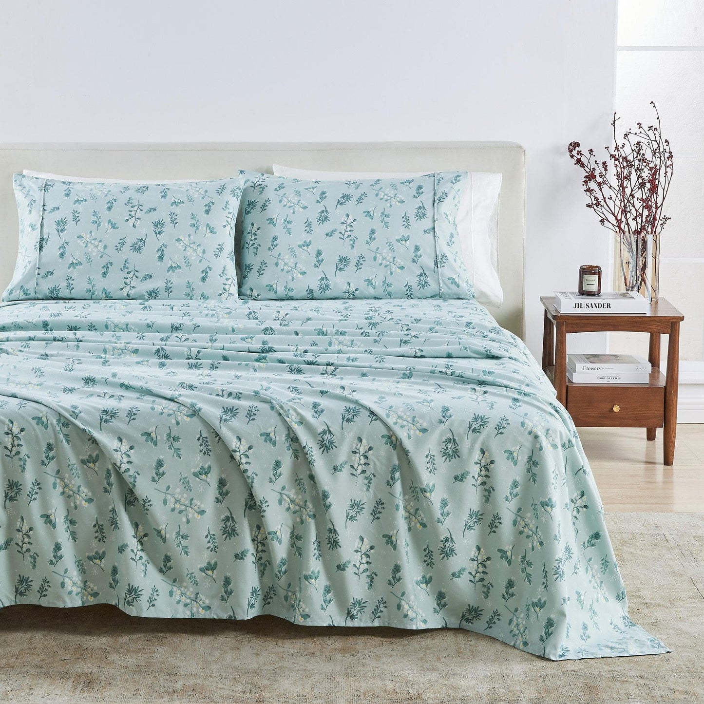 Sleep City Twin / Snowy Botanical Sheets 4 Piece Watercolor Floral Microfiber Sheet - Delia Collection Great Bay Home