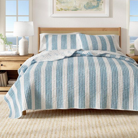 Sleep City Twin / Twin XL / Blue Quilts & Comforters 3-Piece Coastal Quilt - Casco Bay Collection Great Bay Home