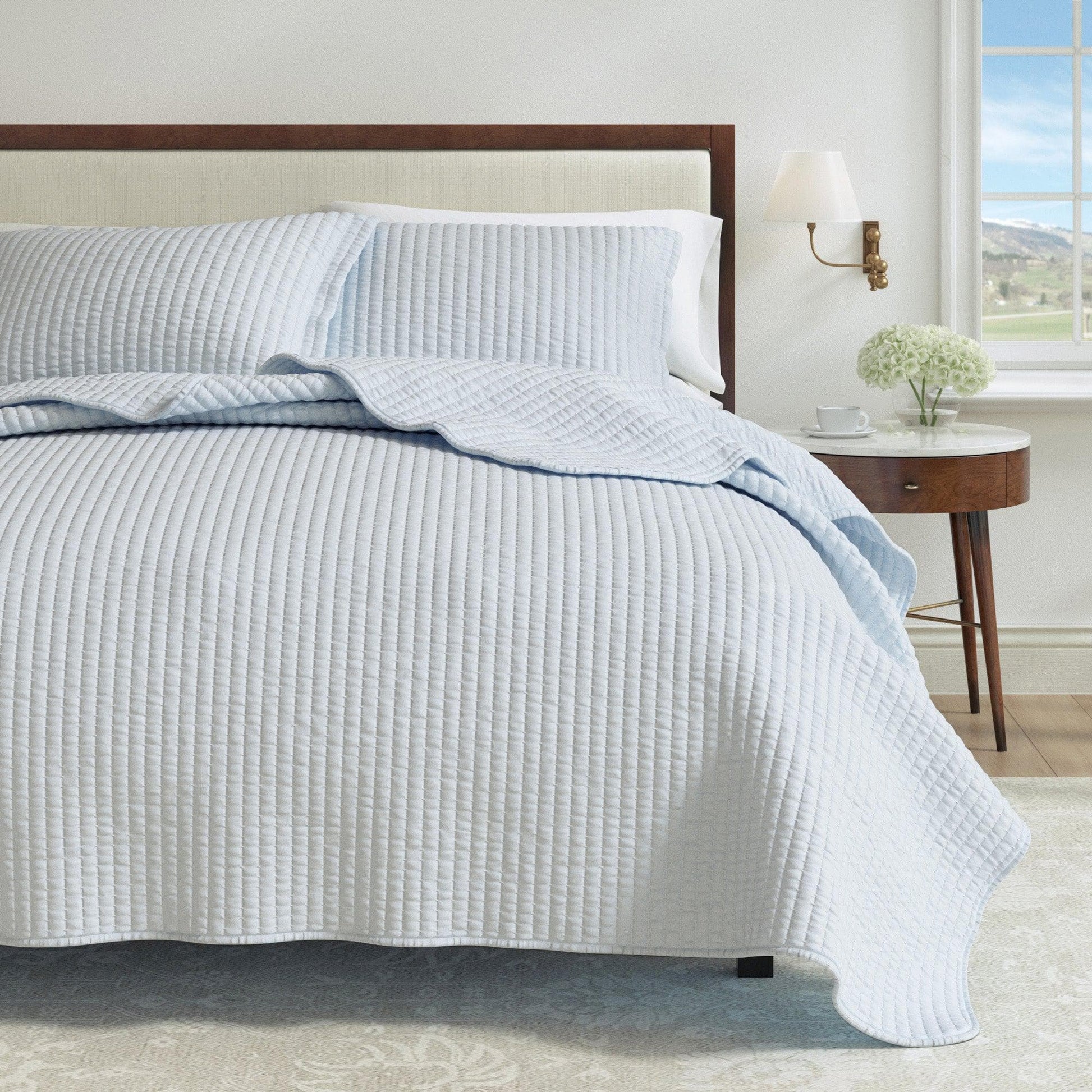 Sleep City Twin / Twin XL / White Quilts & Comforters 3-Piece Solid Quilt - Alicia Collection Great Bay Home