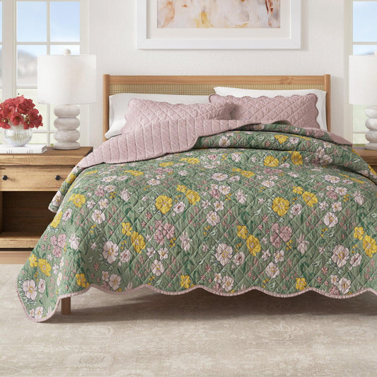 Sleep City Twin / Twin XL / Floral Dusk Quilts & Comforters Floral Print & Scalloped Edge Cotton Quilt Set - Gwen Collection Great Bay Home