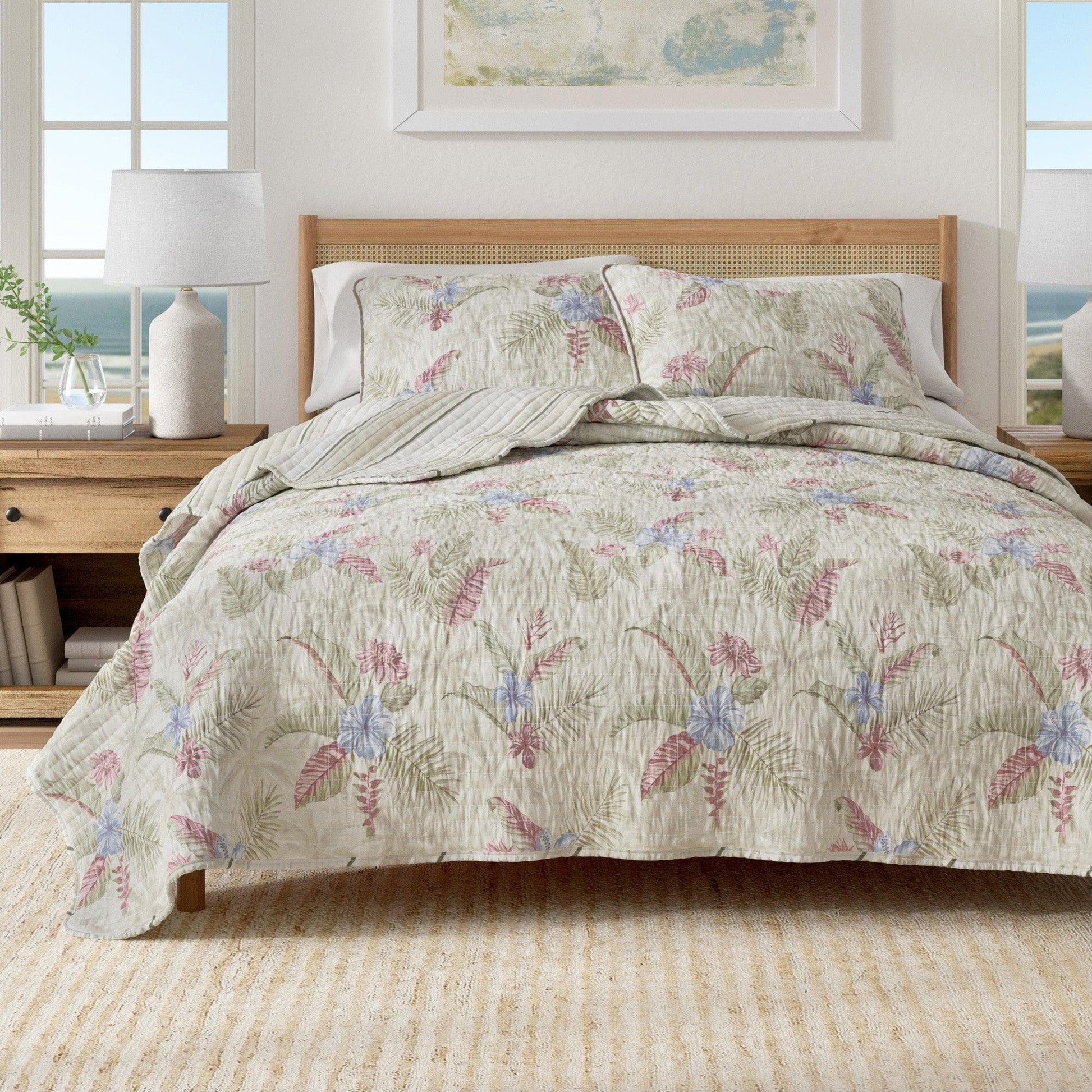Sleep City Twin / Twin XL / Tropical Floral Quilts & Comforters Floral Printed Cotton Quilt Set - Mendocino Collection Great Bay Home
