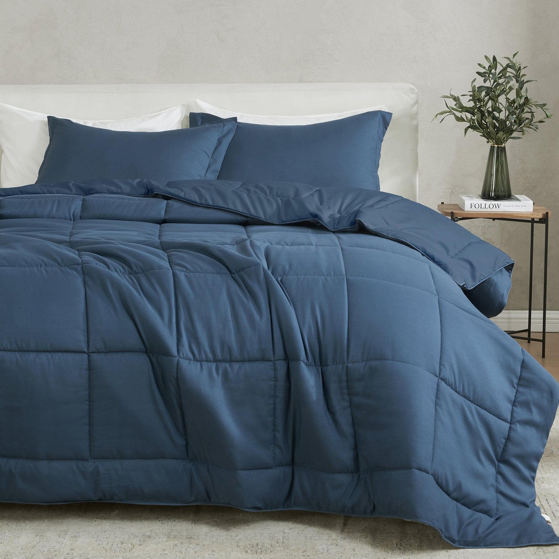 Sleep City King / California King / Navy Solid Quilts & Comforters Reversible Comforter Set - Odette Collection Great Bay Home
