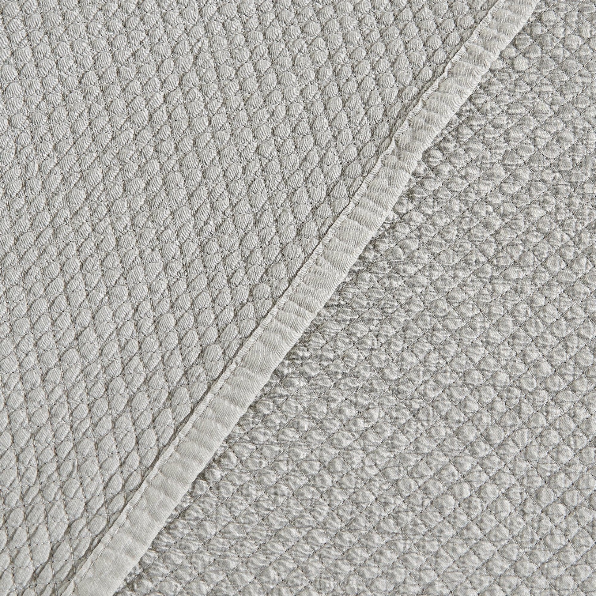 Sleep City King / Rose Pink Quilts & Comforters Stonewashed Relaxed Quilt Set - Vittoria Collection Great Bay Home