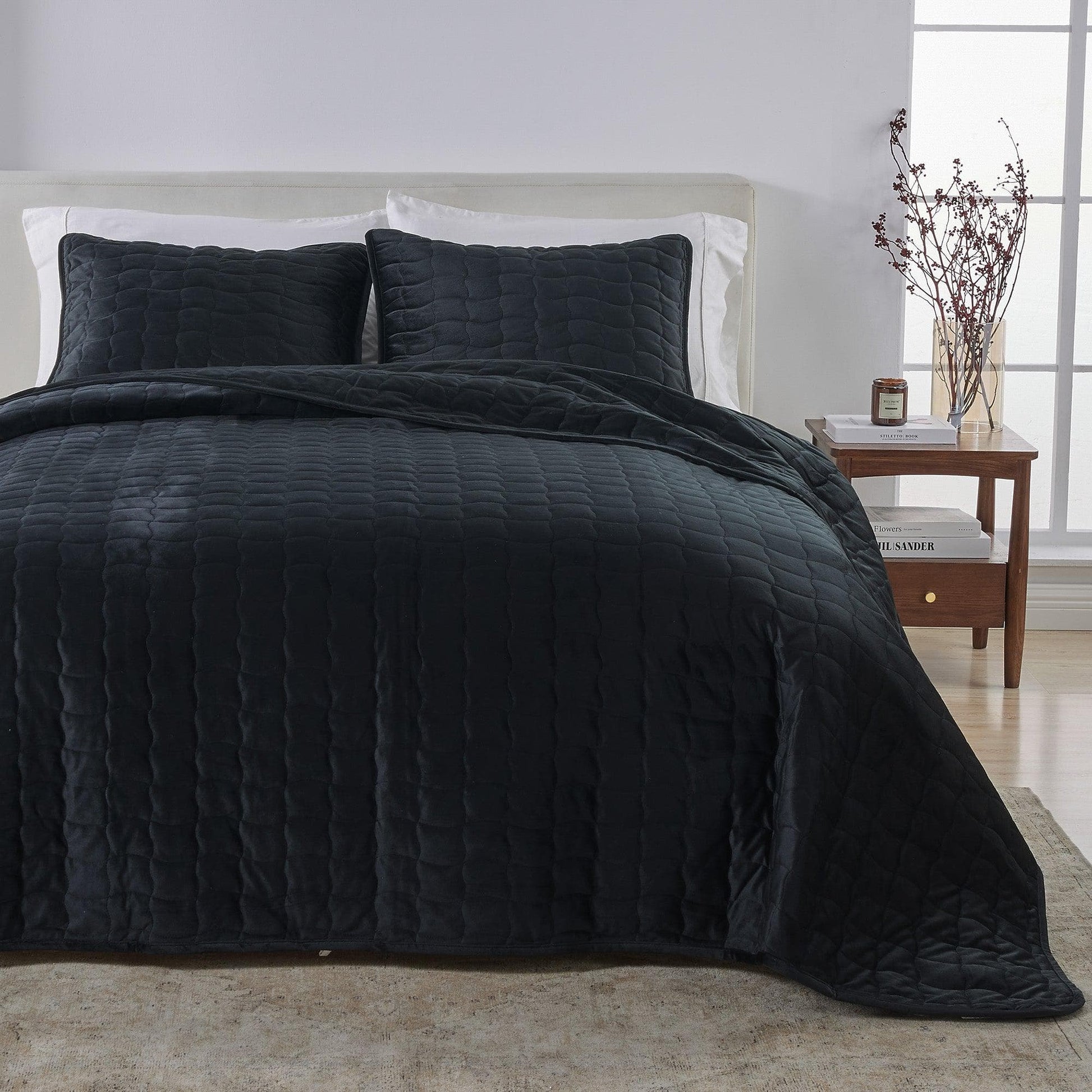 Sleep City Twin / Twin XL / Black Quilts & Comforters Velvet Box-Stitched Quilt Set - Vivica Collection Great Bay Home