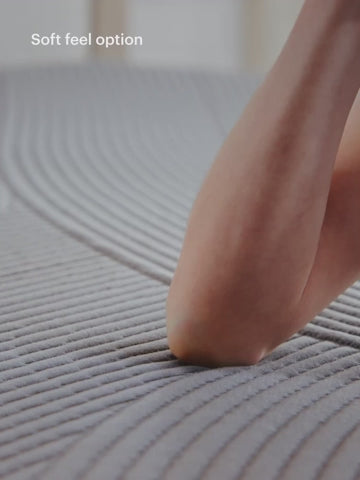 demonstration video for the soft restore premier mattress option by purple