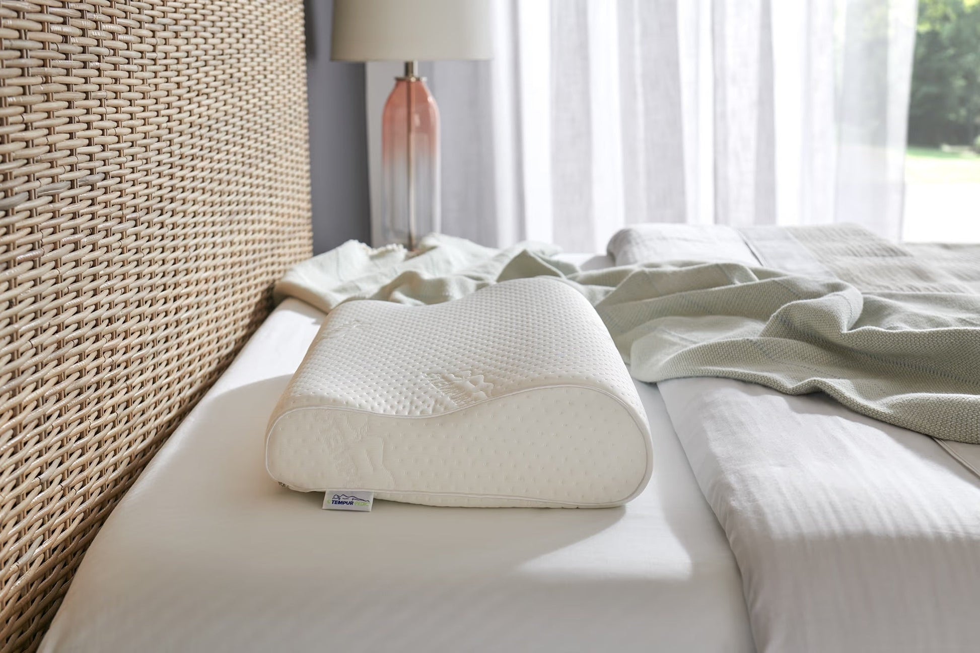 Sleep City Small (Low Profile 3") Pillow TEMPUR-Neck™ Pillow Tempur-Pedic®