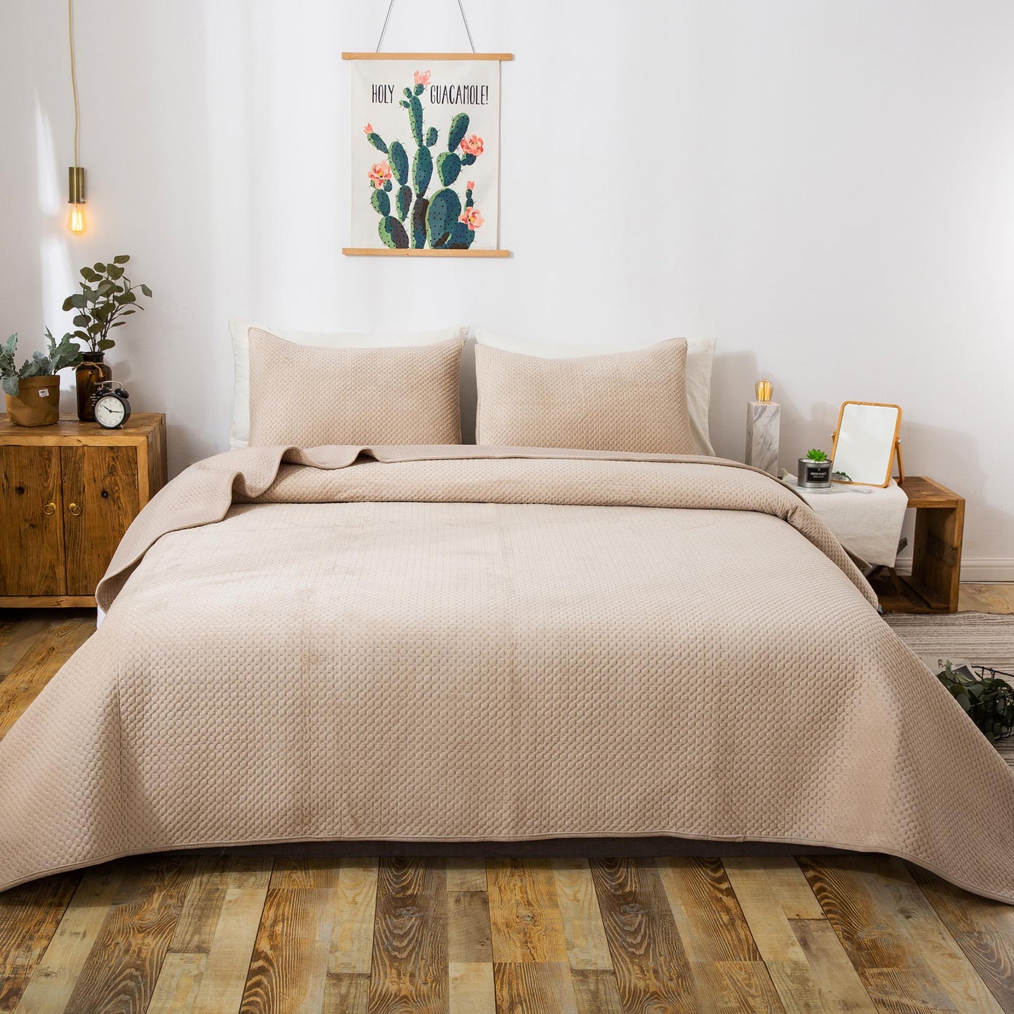 Sleep City Queen / Birch Sand Bedspread Kasentex All Season Cozy Velvet Quilt Set with Shams, Queen, King, Room Decor, Graduation Gifts Kasentex