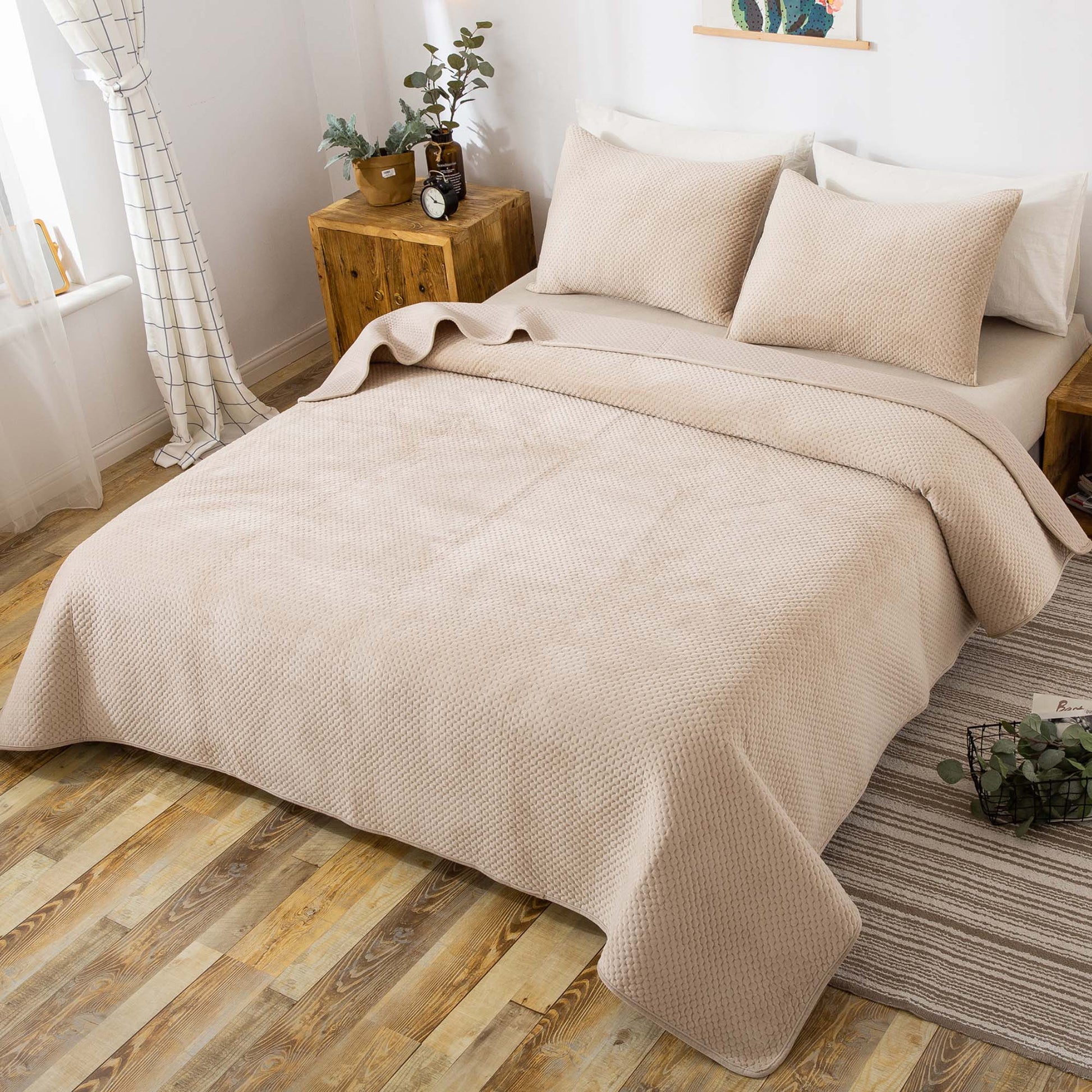 Sleep City Queen / Dusty Rose Bedspread Kasentex All Season Cozy Velvet Quilt Set with Shams, Queen, King, Room Decor, Graduation Gifts Kasentex