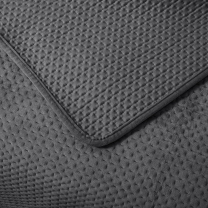 Ultra Soft Plush Poly-Velvet Quilt Set