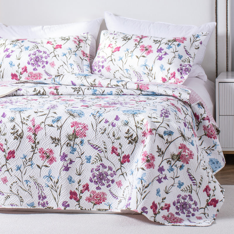 Sleep City Twin Kasentex Floral Quilt Set - Lightweight & Reversible - Cozy & Stylish Bedding - Machine Washable, Room Decor, Graduation Gifts Kasentex