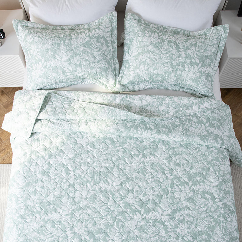 Sleep City Twin Kasentex Lightweight Botanical Green Floral Quilt Set - Light All Season Bedding, Room Decor, Graduation Gifts Kasentex