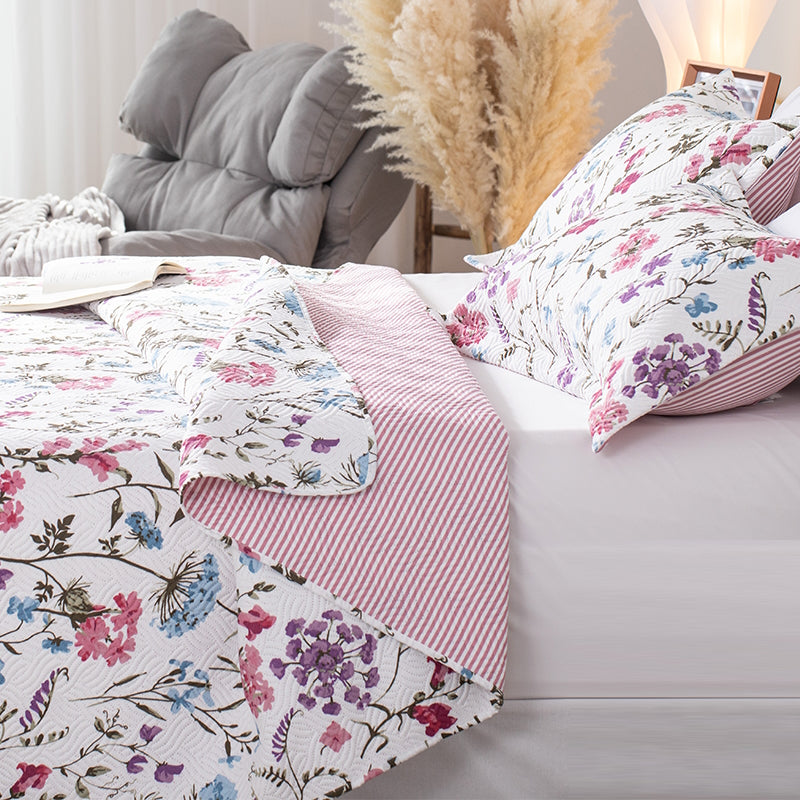 Sleep City Twin Kasentex Floral Quilt Set - Lightweight & Reversible - Cozy & Stylish Bedding - Machine Washable, Room Decor, Graduation Gifts Kasentex