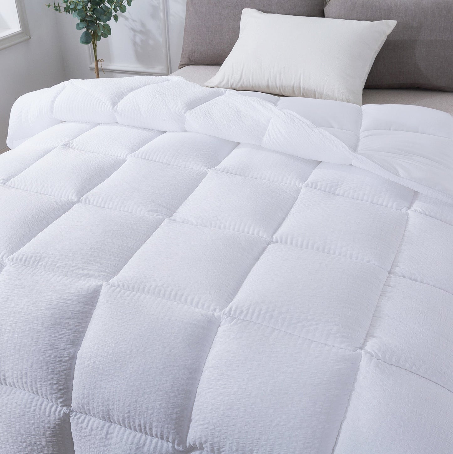 Sleep City Twin / White Comforter Kasentex Ultra Soft All Season Down Alternative Reversible Comforter, Twin, Queen, King, Room Decor, Graduation Gifts Kasentex