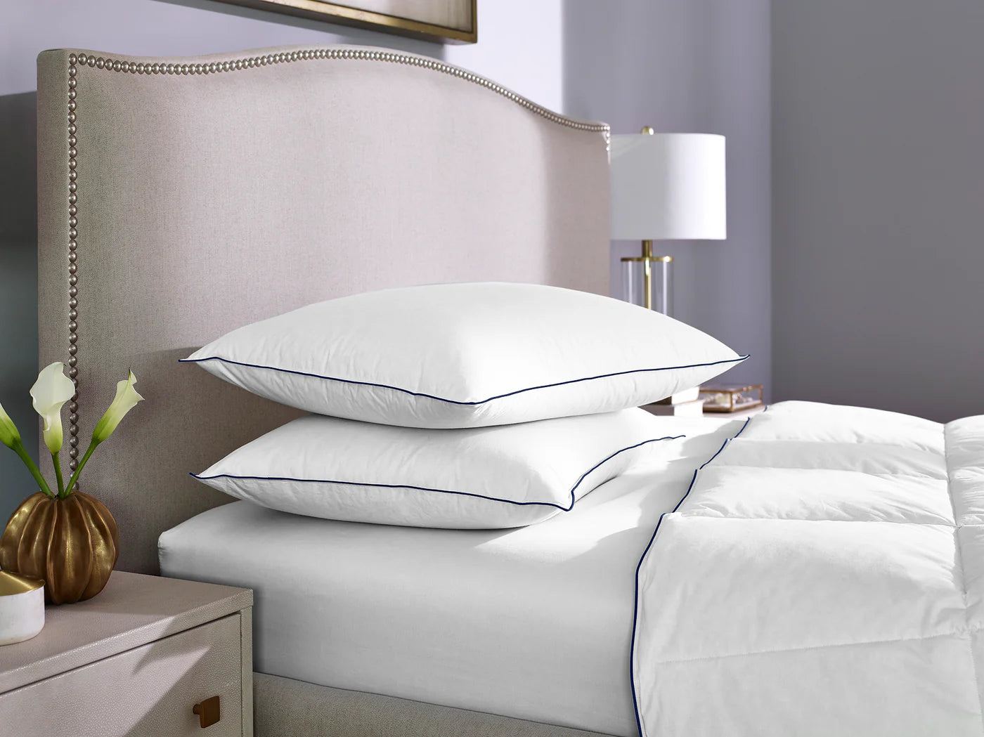 best luxury hotel down pillows on sale at Sleep City
