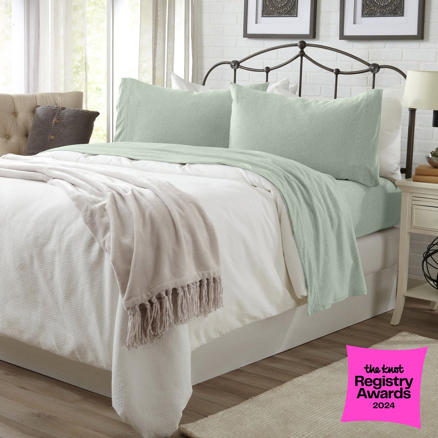 Sleep City Twin / Winter White Sheets 4-Piece Jersey Sheet - Carmen Collection Great Bay Home