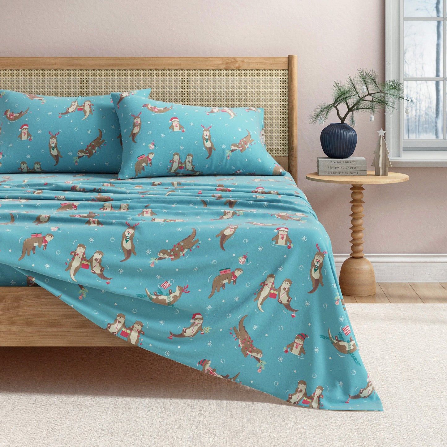 4-Piece Turkish Cotton Christmas Flannel Sheet - Whittaker Collection