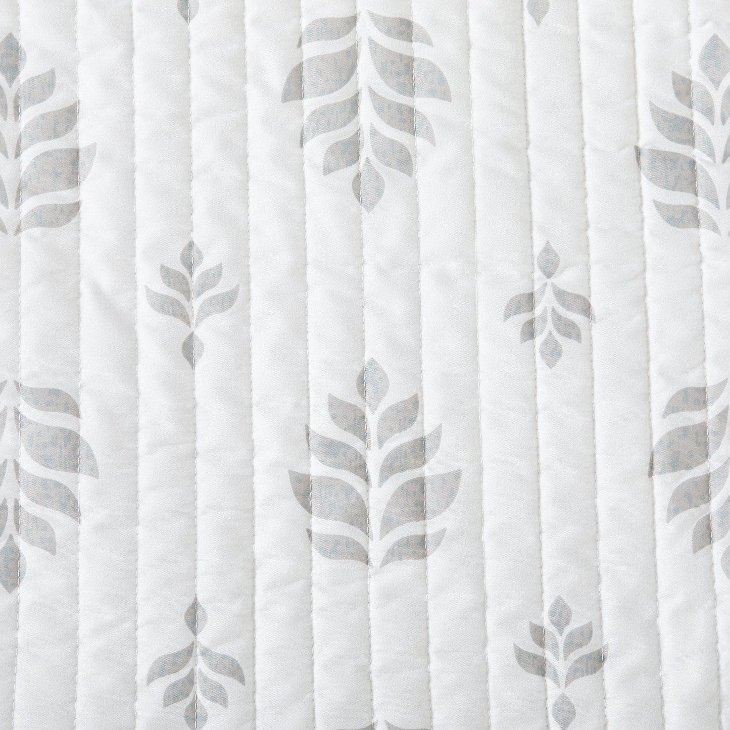 Sleep City Twin / Colette - Grey Quilts 3-Piece French Floral Quilt - Colette Collection Great Bay Home