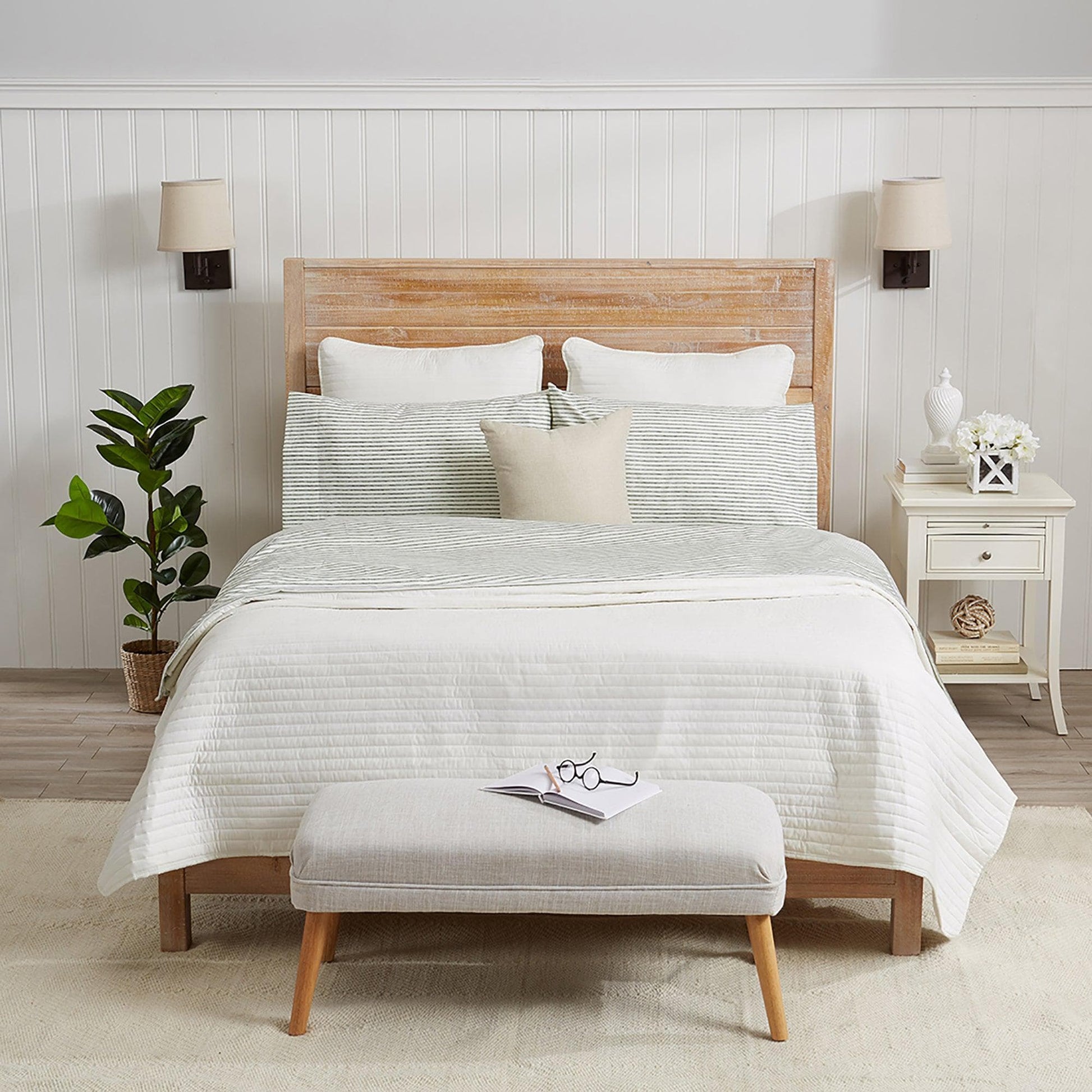 Sleep City Twin / Blue Bed Sheets Striped Microfiber Sheet Set - Evette Collection Great Bay Home