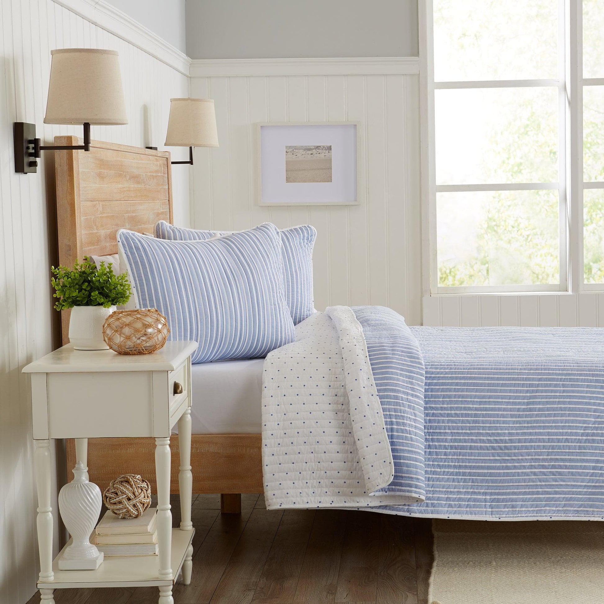 Sleep City Twin / Blue Quilts 3-Piece Stripe Quilt - Marcie Collection Great Bay Home