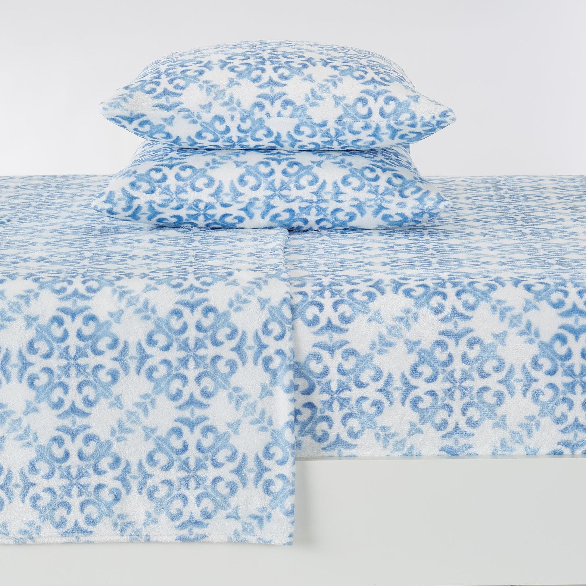 Sleep City Full / Watercolor Damask - Blue Sheets 4-Piece Printed Plush Sheet - Velvet Luxe Lattice Collection Great Bay Home