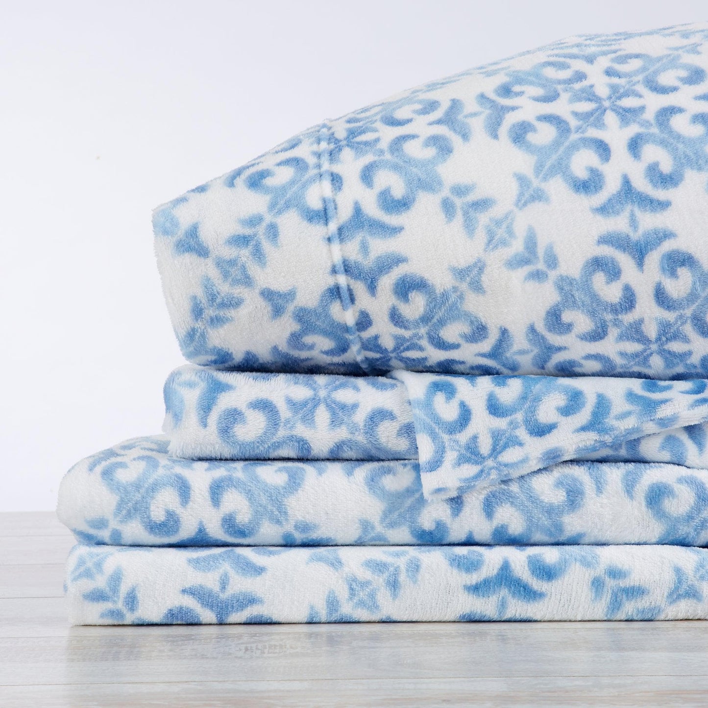 Sleep City Twin / Lattice - White / Jade Sheets 4-Piece Printed Plush Sheet - Velvet Luxe Lattice Collection Great Bay Home