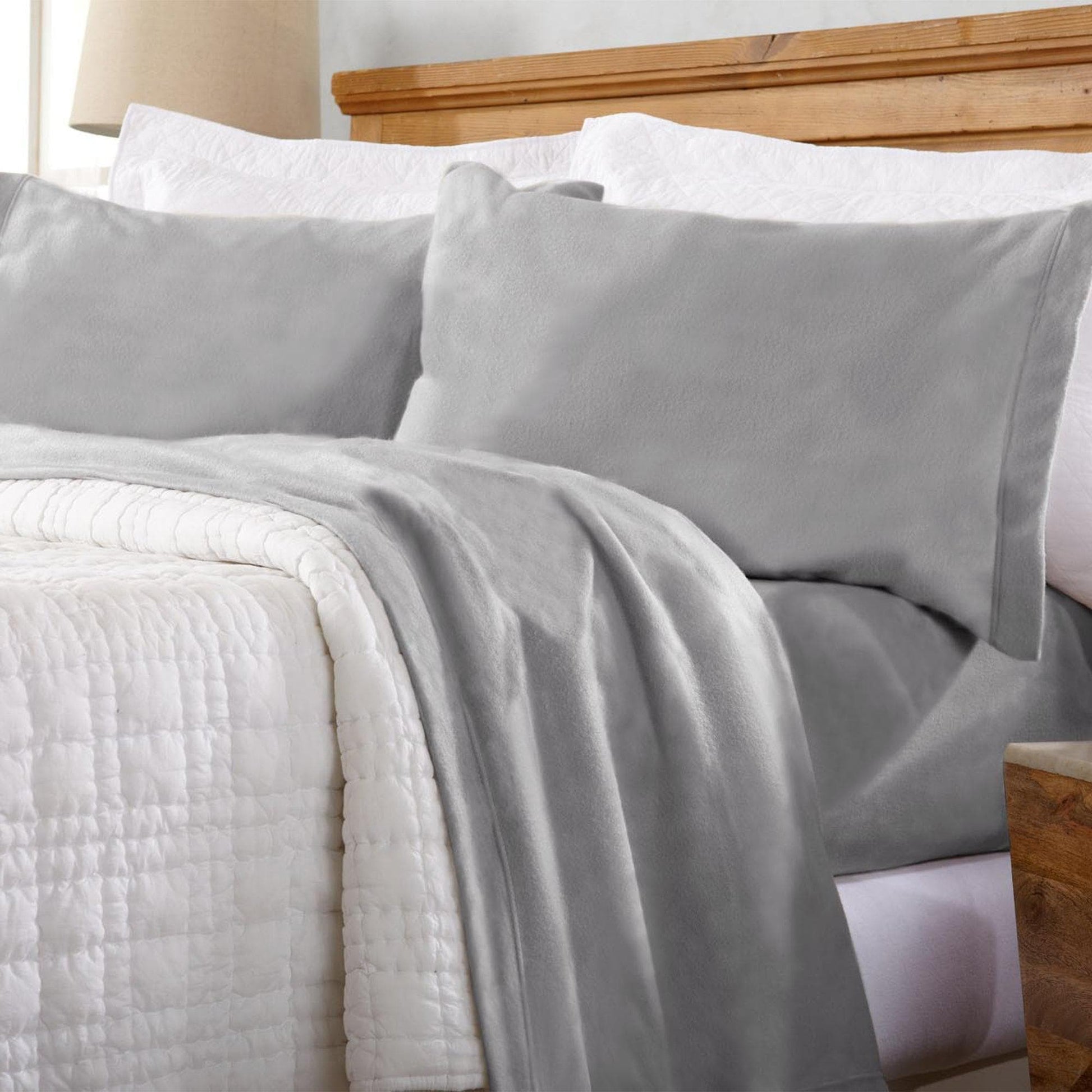 Sleep City Twin / Ivory Sheets 4-Piece Solid Fleece Sheet - Christina Collection Great Bay Home