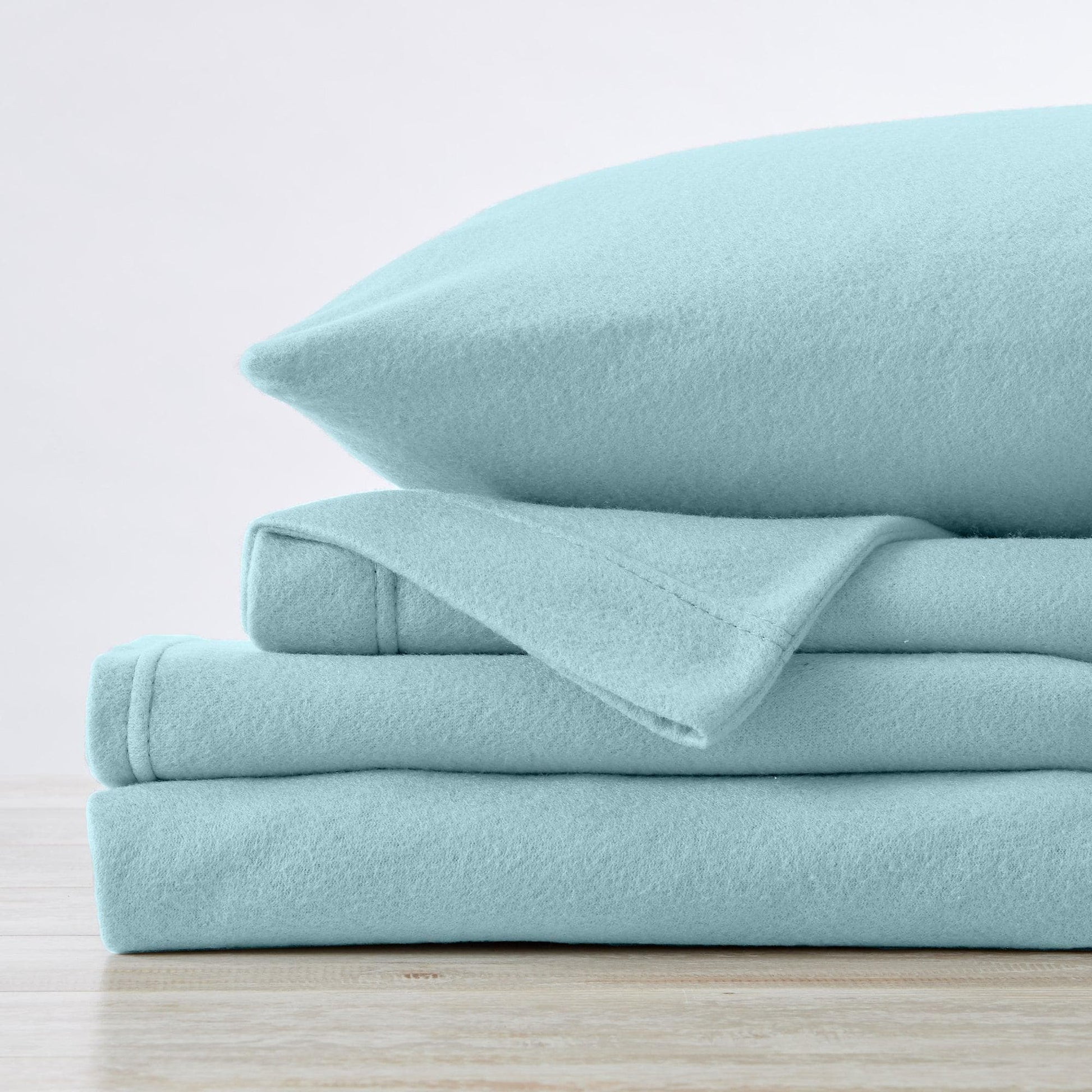Sleep City Twin / Ivory Sheets 4-Piece Solid Fleece Sheet - Christina Collection Great Bay Home