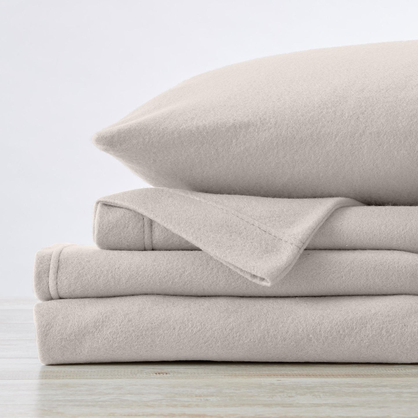 Sleep City Twin / Ivory Sheets 4-Piece Solid Fleece Sheet - Christina Collection Great Bay Home