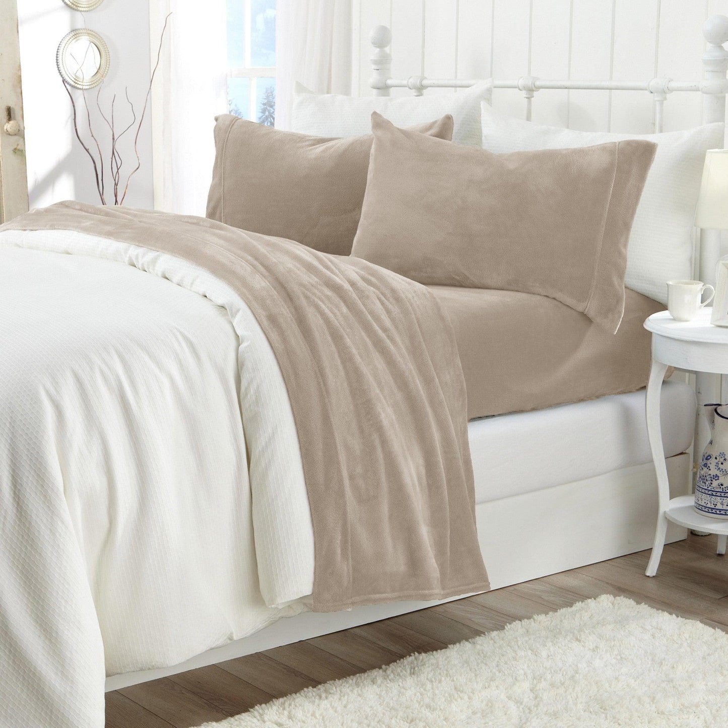 Sleep City Twin / Sea Mist Sheets 4-Piece Solid Plush Sheet - Velvet Luxe Collection Great Bay Home