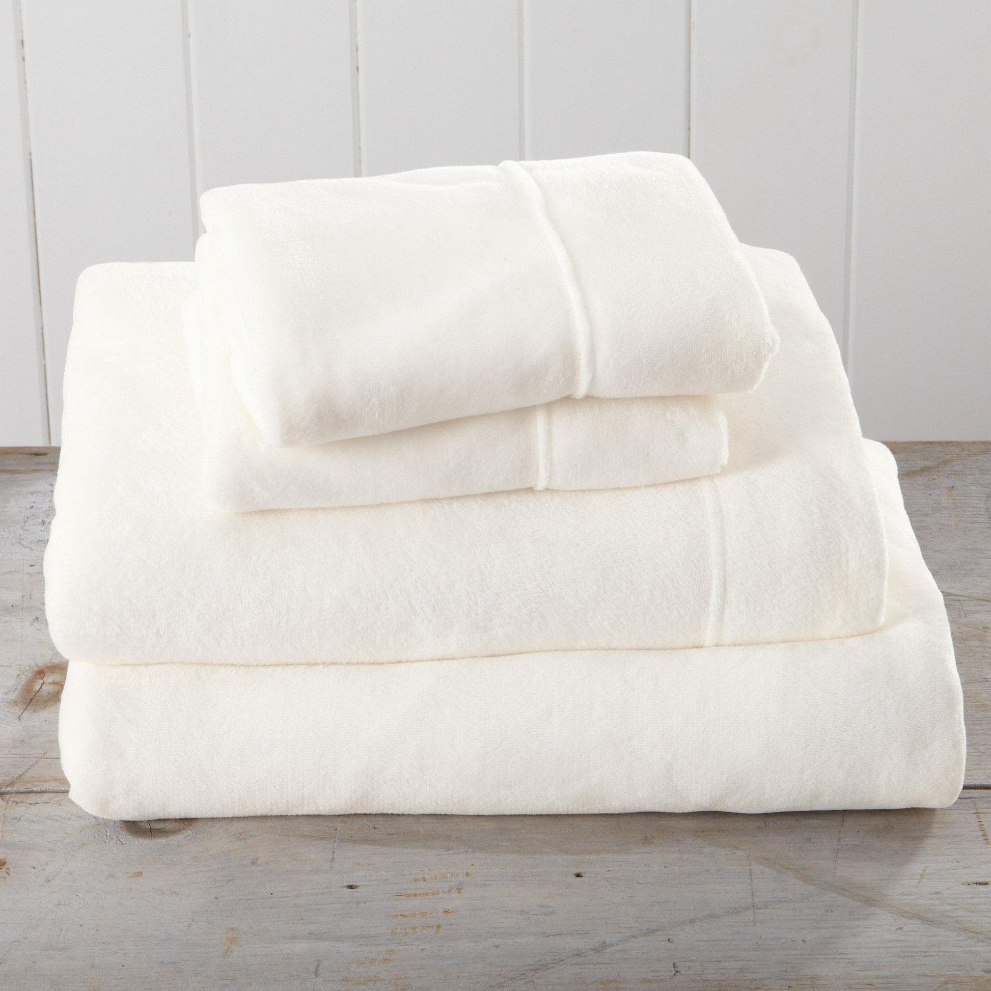 Sleep City Twin / Sea Mist Sheets 4-Piece Solid Plush Sheet - Velvet Luxe Collection Great Bay Home
