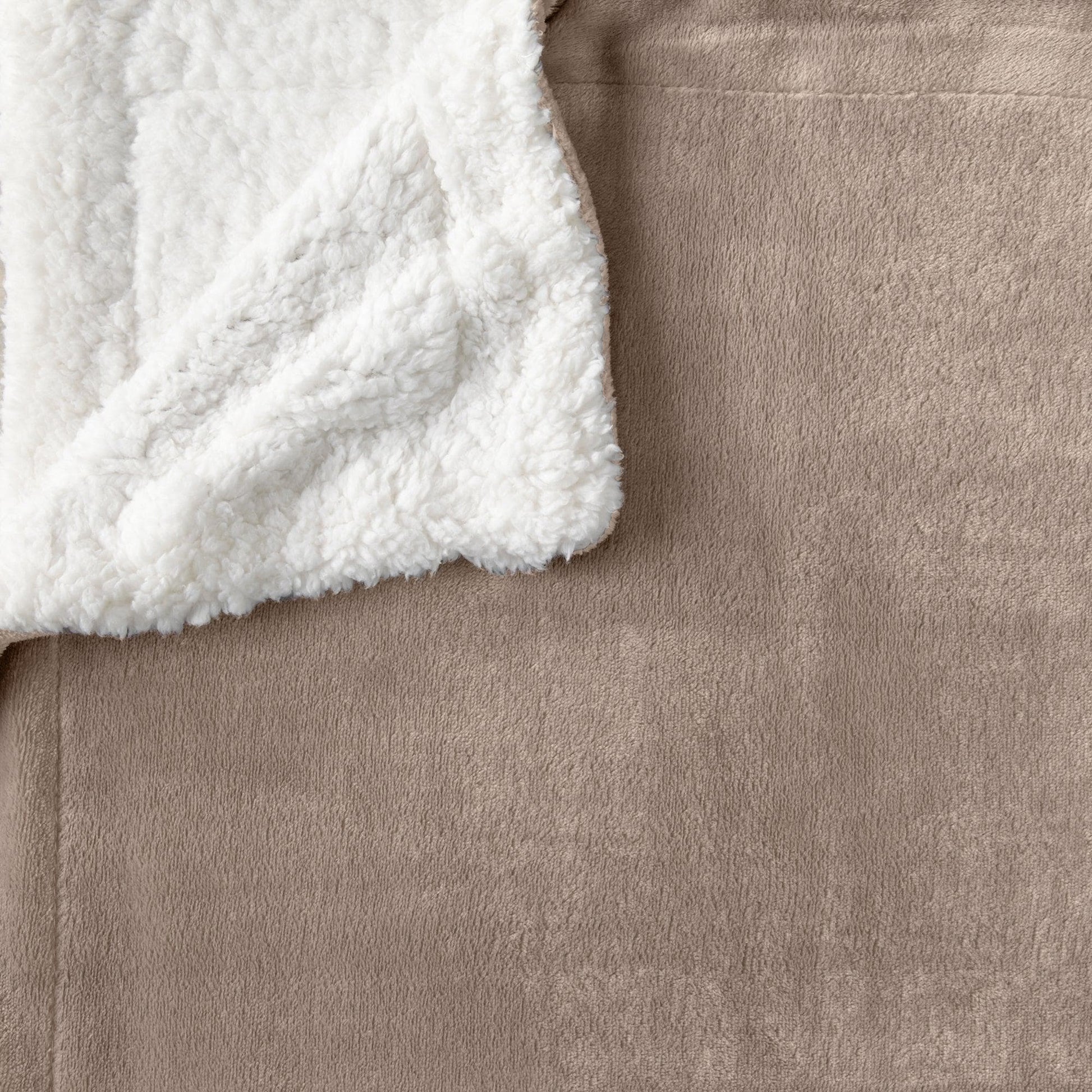 Sleep City Twin / Powder Blue Velvet Plush Sherpa Luxury Bed Blanket - Kinsley Collection Great Bay Home