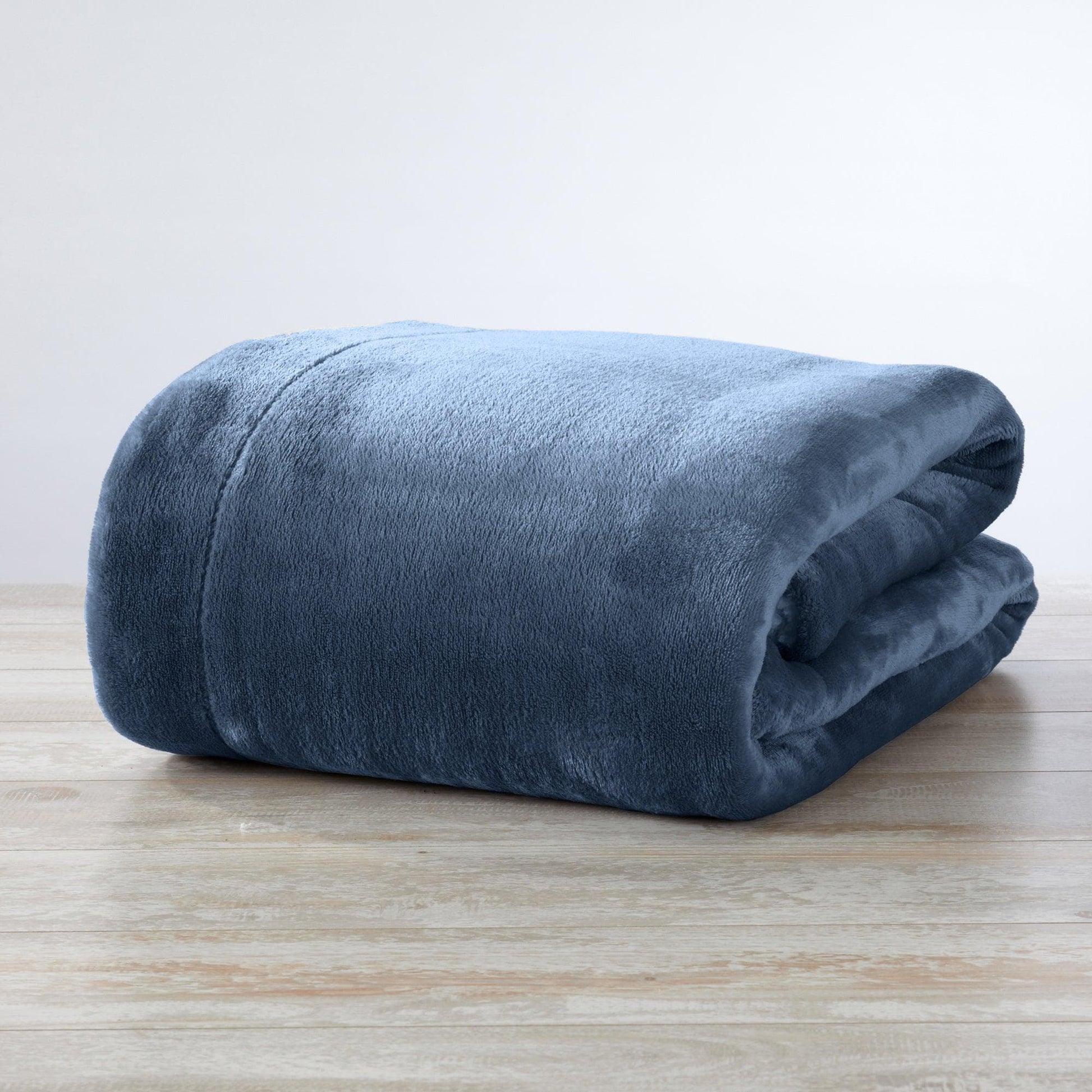 Sleep City Twin / Powder Blue Velvet Plush Sherpa Luxury Bed Blanket - Kinsley Collection Great Bay Home