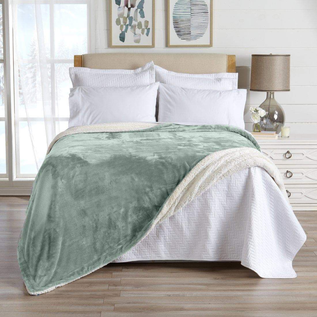 Sleep City Twin / Aqua Foam Velvet Plush Sherpa Luxury Bed Blanket - Kinsley Collection Great Bay Home