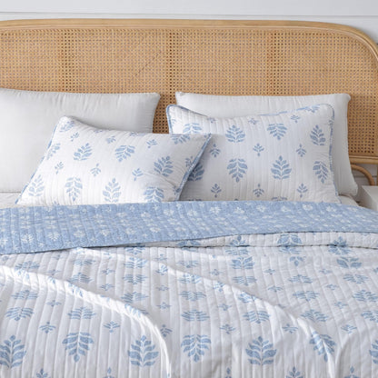 Sleep City Twin / Colette - Blue Quilts 3-Piece French Floral Quilt - Colette Collection Great Bay Home