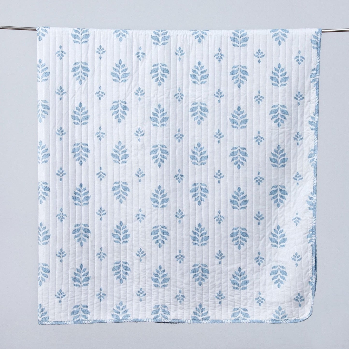 Sleep City Twin / Colette - Grey Quilts 3-Piece French Floral Quilt - Colette Collection Great Bay Home
