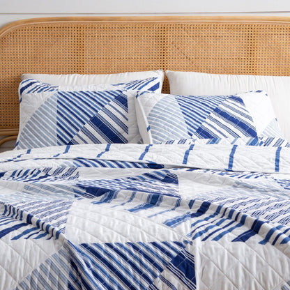Sleep City Twin / Midnight Bay 3-Piece Navy Stripe Quilt - Midnight Bay Collection Great Bay Home