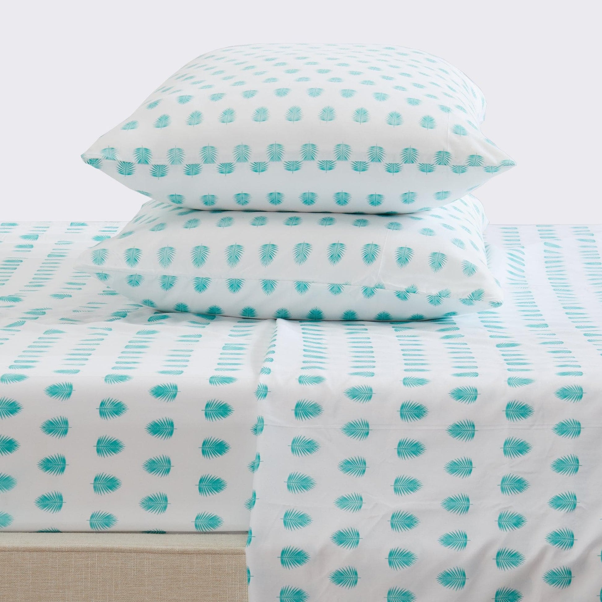 Sleep City Twin / Geometric Palm 4-Piece Coastal Microfiber Sheet Set - Nantucket Collection Great Bay Home
