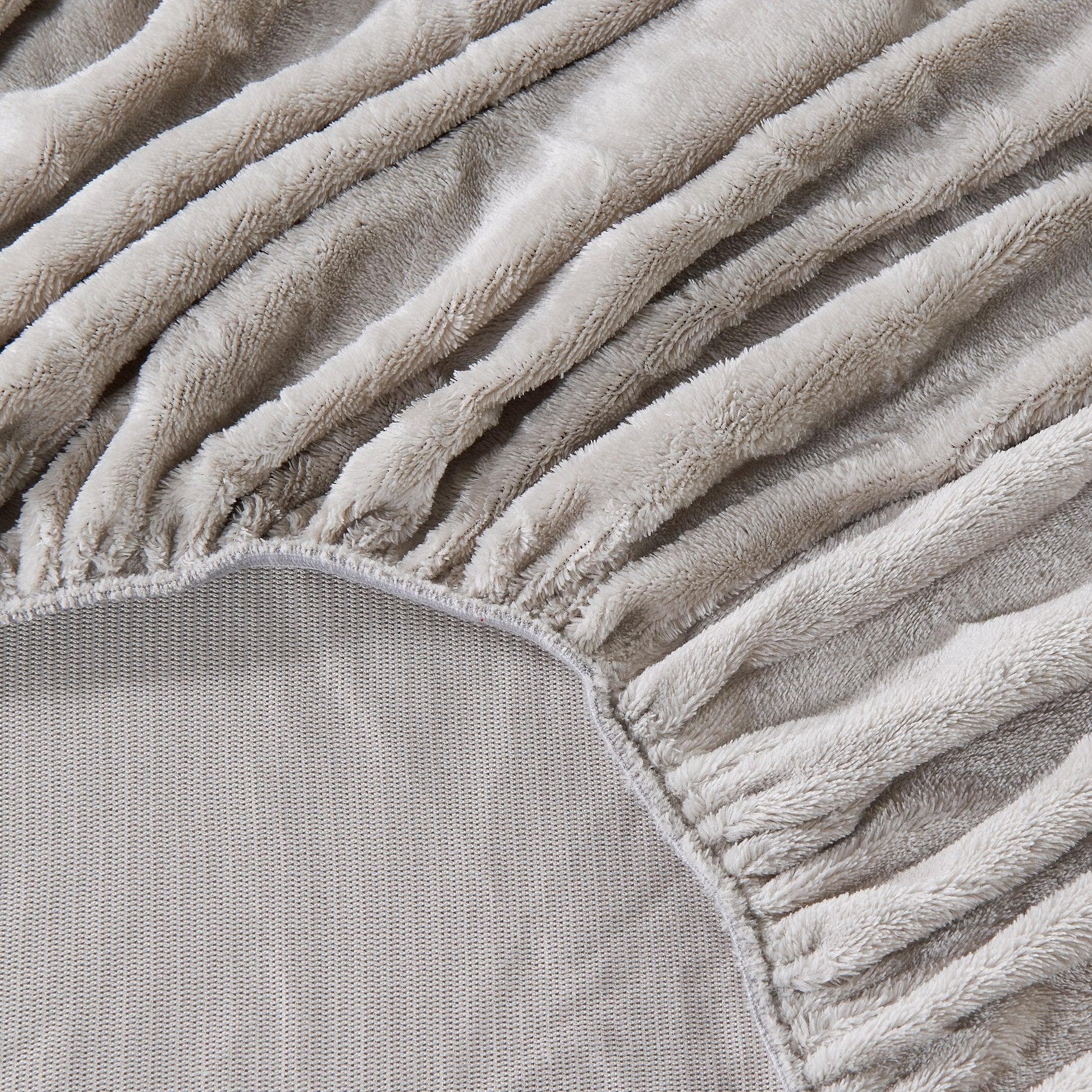 Sleep City Twin / Dark Grey Bed Sheets Solid Plush Fitted Sheet - Velvet Luxe Collection Great Bay Home