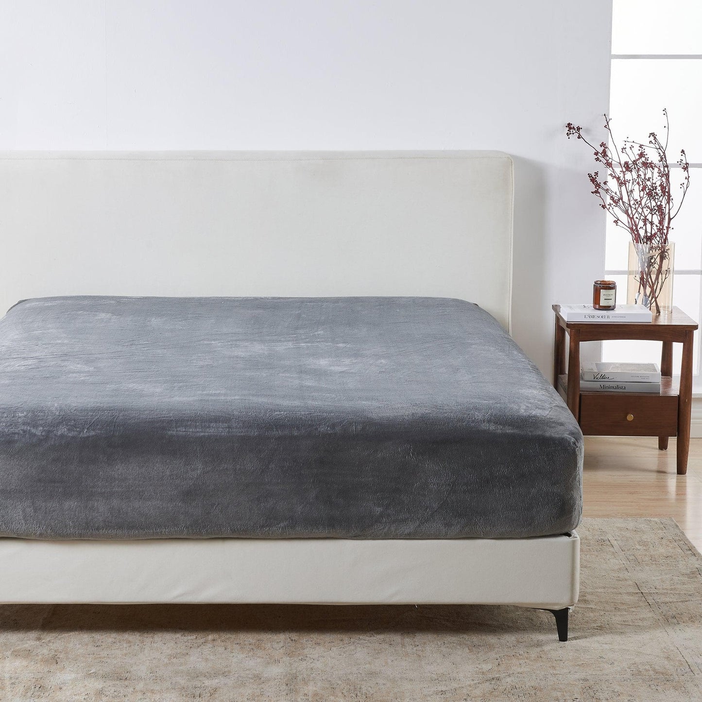 Sleep City Twin / Dark Grey Bed Sheets Solid Plush Fitted Sheet - Velvet Luxe Collection Great Bay Home