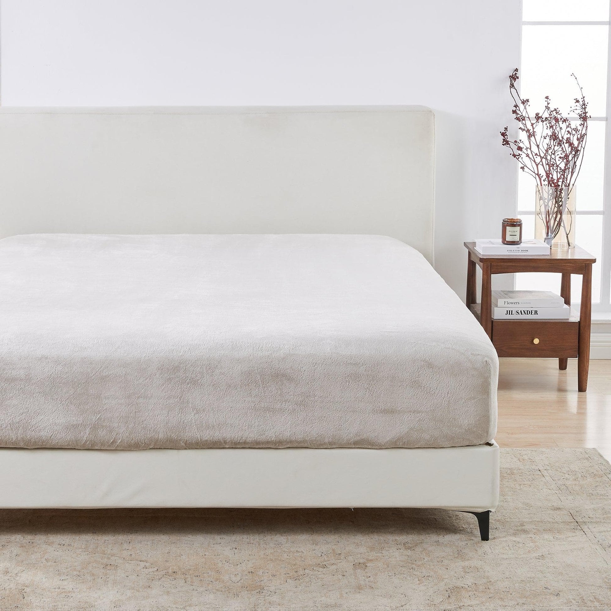 Sleep City Twin / Cappuccino Bed Sheets Solid Plush Fitted Sheet - Velvet Luxe Collection Great Bay Home