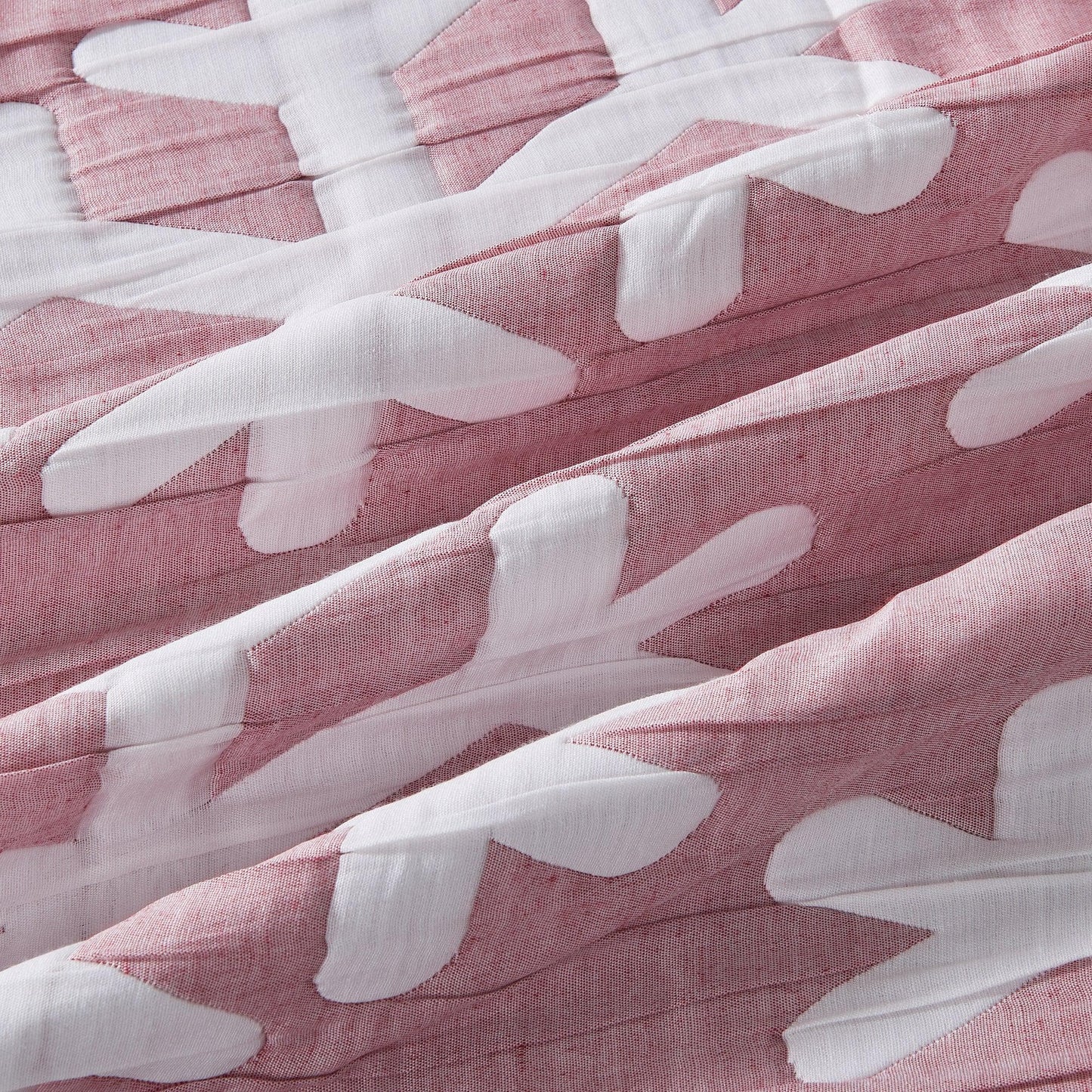 Matelassé Snowflake Quilt Set - Nino Collection