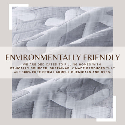 Matelassé Snowflake Quilt Set - Nino Collection