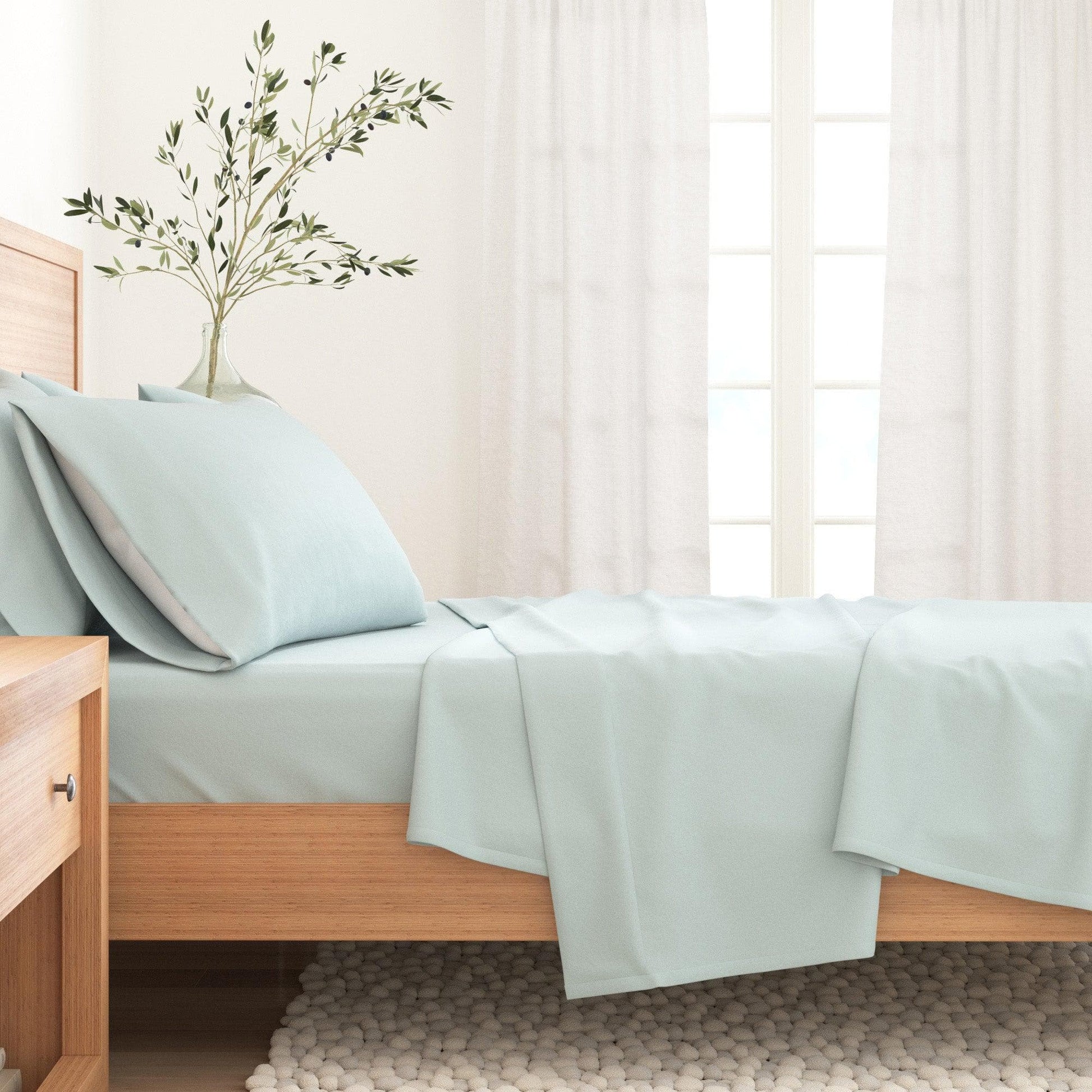 Sleep City Twin / Winter White Sheets 4-Piece Cotton Solid Flannel Sheet - Nordic Collection Great Bay Home
