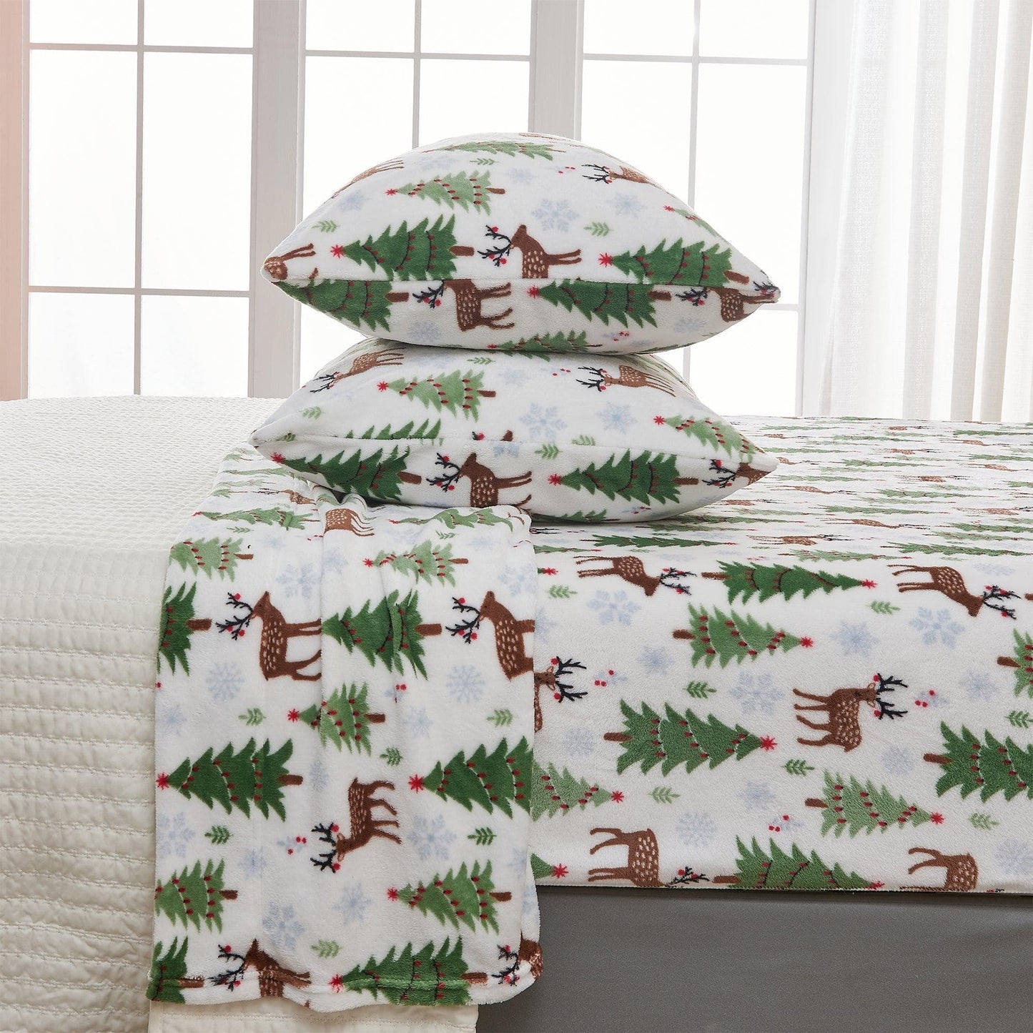 4-Piece Printed Plush Sheet - Velvet Luxe Collection