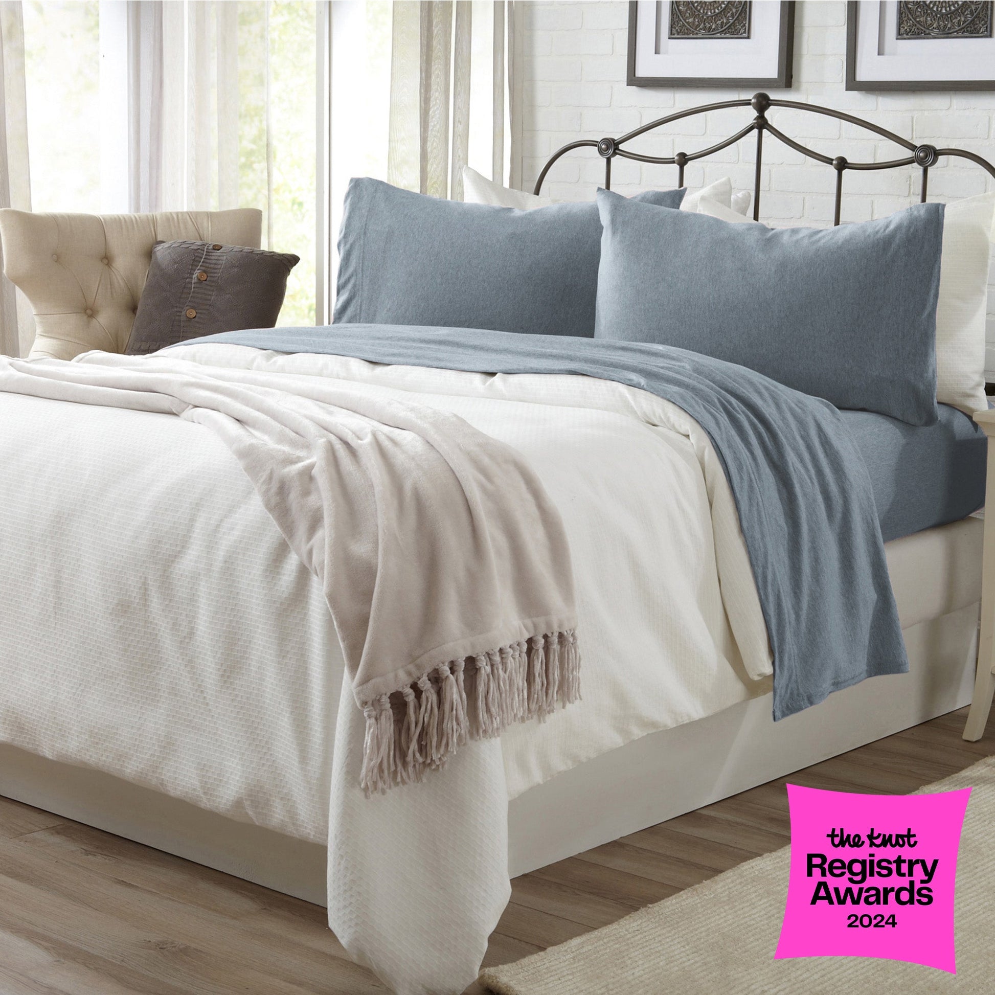 Sleep City Twin / Winter White Sheets 4-Piece Jersey Sheet - Carmen Collection Great Bay Home